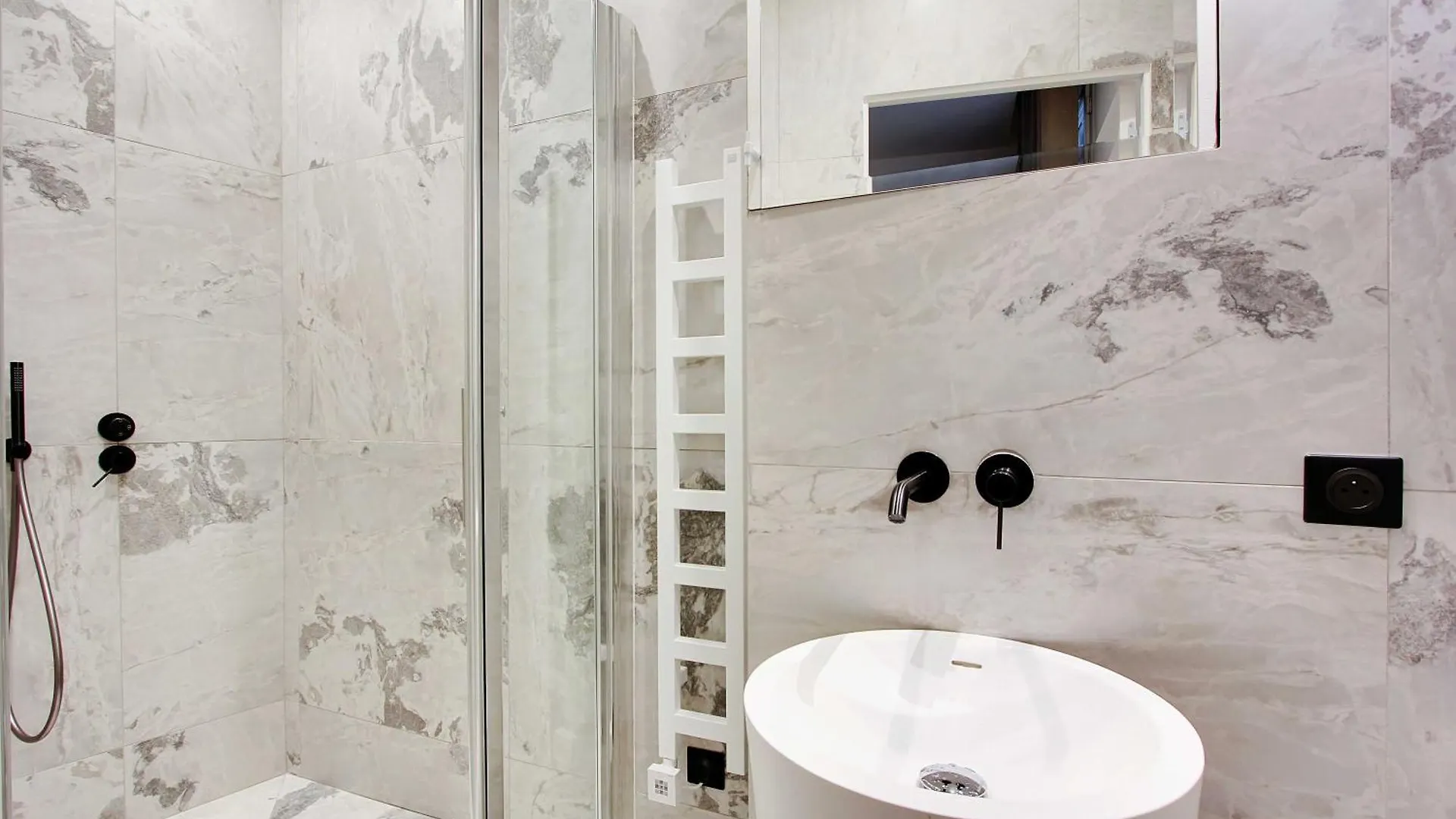 Luxury In The Heart Of Paris- 2br-6p - Bourse Апартаменты Париж